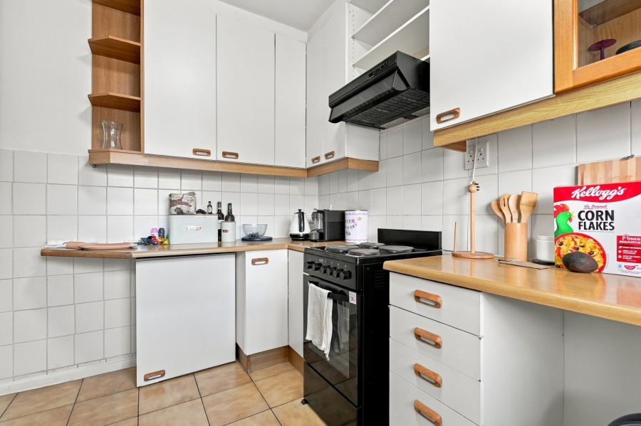 2 Bedroom Property for Sale in Kenilworth Western Cape